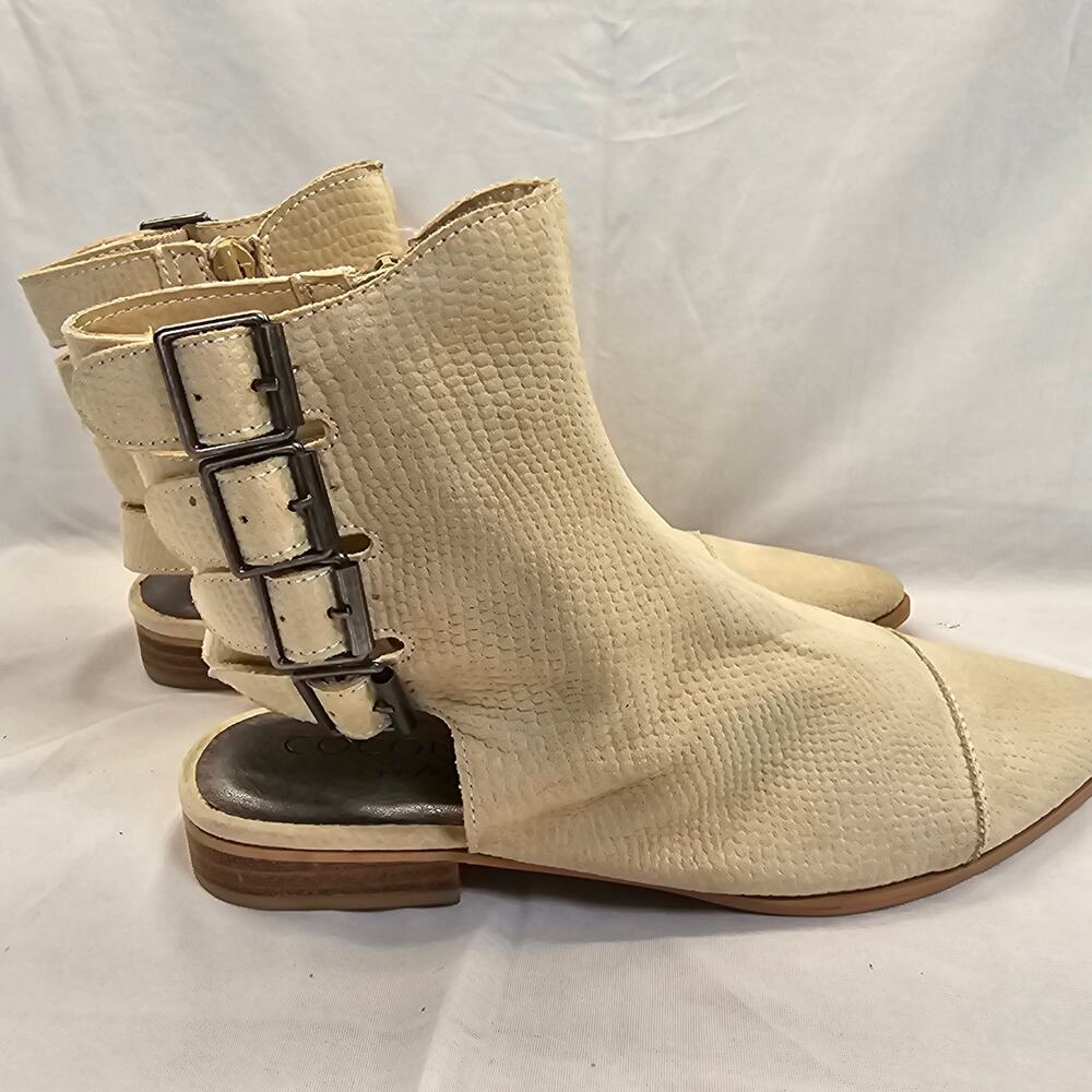 Coconuts by Matisse Edgar Bootie Biege- Women's 6.5- Estimated Retail $90
